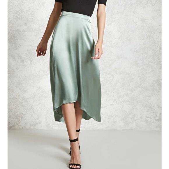 Forever 21 Dresses & Skirts - Forever 21 silk high-low skirt